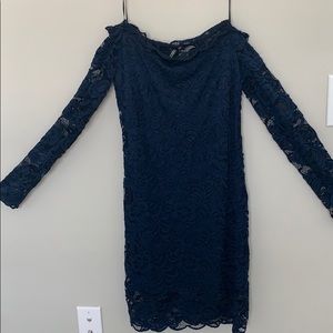 H&M OFF SHOULDER DRESS